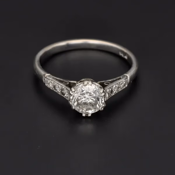 Platinum 1.00ct Diamond Solitaire Ring With Diamond-Set Shoulders