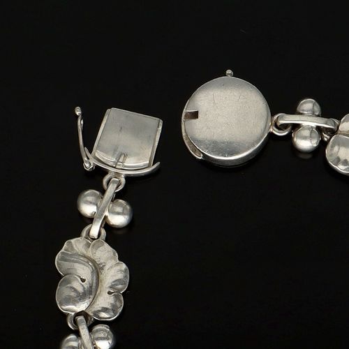 Vintage Silver ‘Moonlight Grapes’ Bracelet by George Jensen image-5