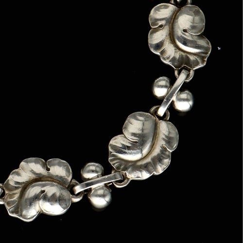 Vintage Silver ‘Moonlight Grapes’ Bracelet by George Jensen image-4