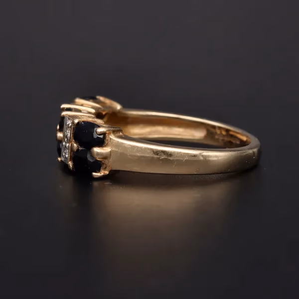 9ct Gold Sapphire and Diamond Ring