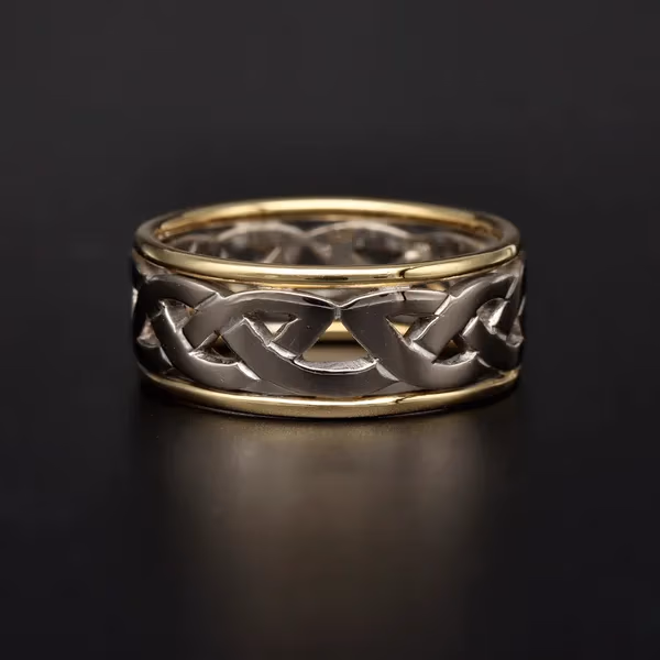 18ct White and Yellow Gold Ring with Celtic Design
