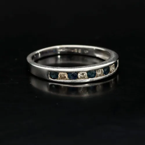 9ct White Gold Sapphire and Diamond Ring image-1