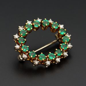 18ct Gold Emerald and Diamond Brooch