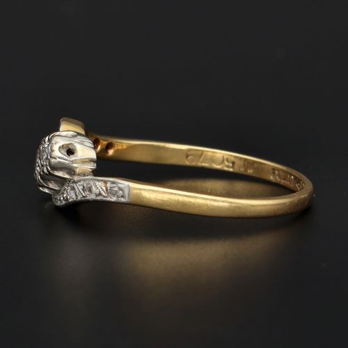 Vintage 18ct Gold and Platinum Ring image-3