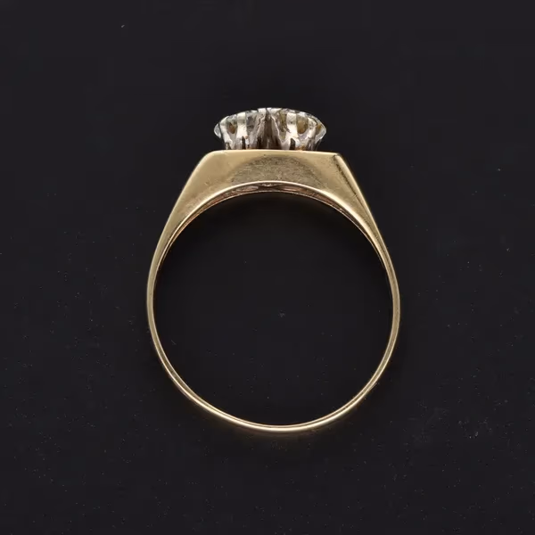 Retro Gold 0.35ct Diamond Ring. London 1980