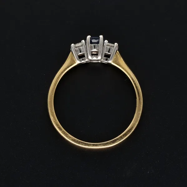 18ct Gold Sapphire and Diamond Ring