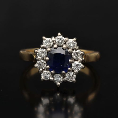 18ct Gold Sapphire and Diamond Ring image-2