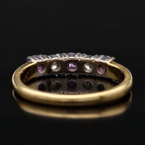 18ct Gold Amethyst Diamond Ring image-5