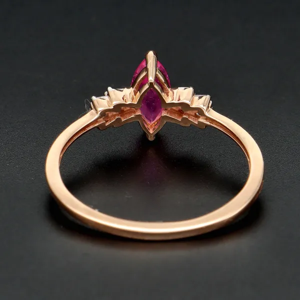 Gold Pink Sapphire Diamond Ring