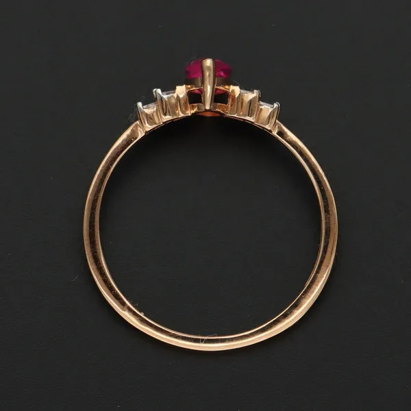 Gold Pink Sapphire Diamond Ring