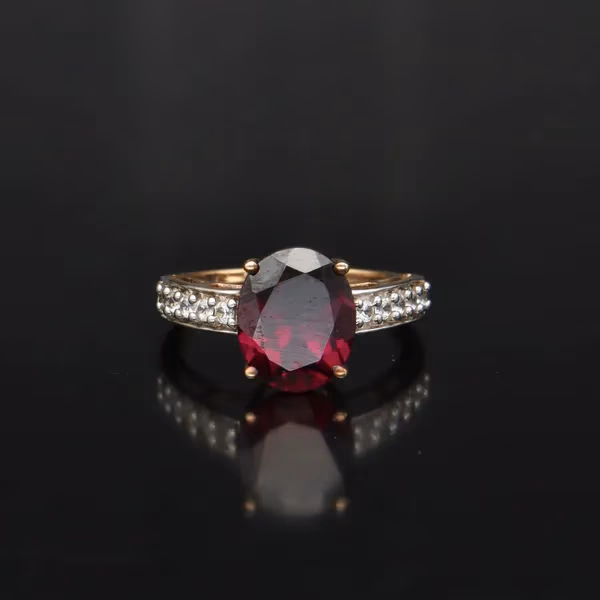 Gold 4ct Garnet Zircon Ring