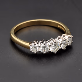 18ct Yellow Gold Five Graduating Diamond Ring