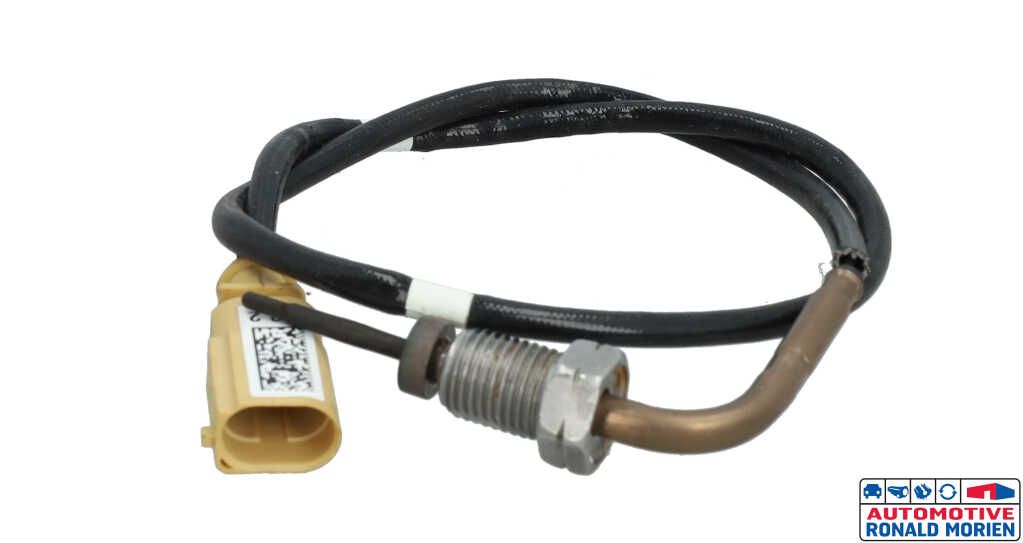 Used Exhaust heat sensor Volkswagen Transporter/Caravelle T6 2.0 TDI 150 Price € 65,00 Inclusive VAT offered by Automaterialen Ronald Morien B.V.