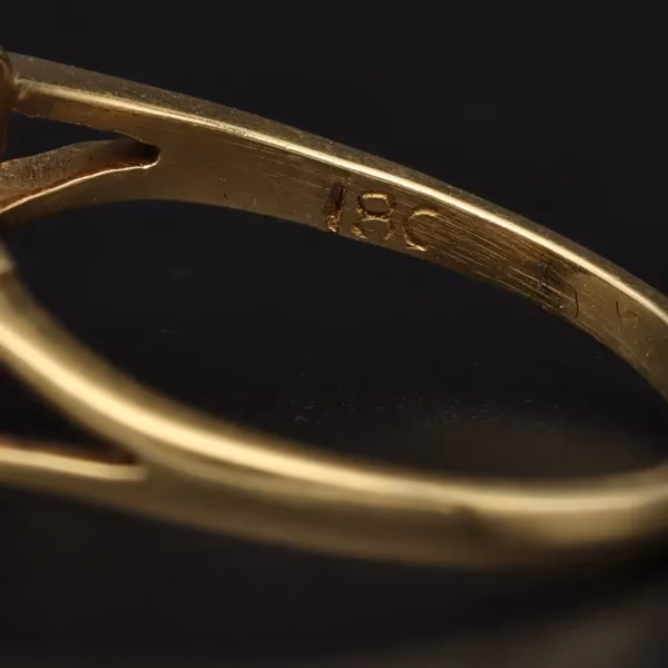 18ct Gold Emerald and Diamond Ring