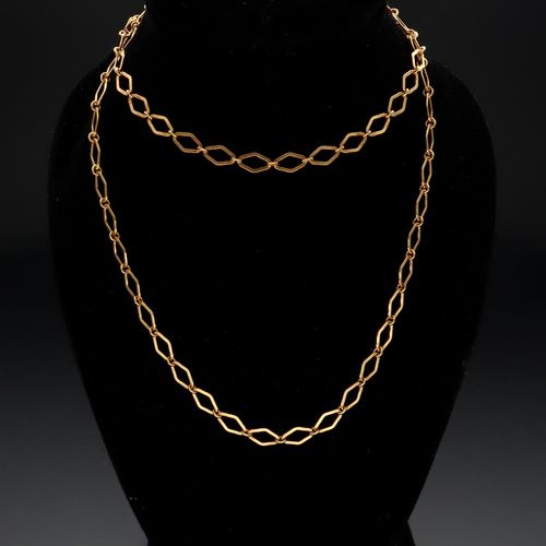 Italian 9ct Gold Diamond Link Chain image-1