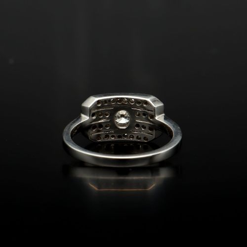 Platinum Art Deco Style Diamond Ring image-4