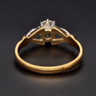 18ct Gold Diamond Ring