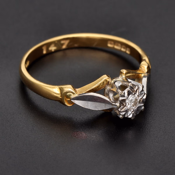 18ct Gold Diamond Ring