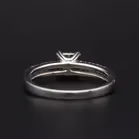 18ct White Gold Diamond Cluster Ring