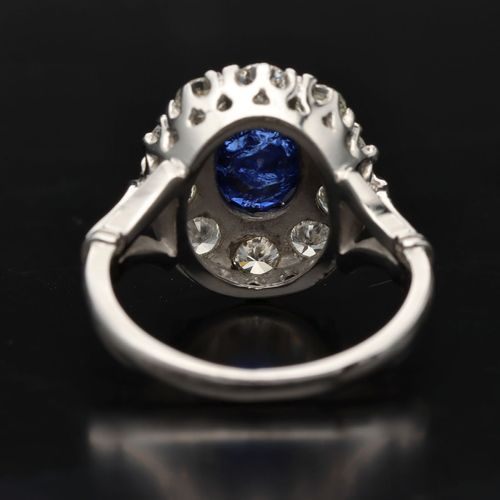 18ct White Gold Sapphire and Diamond Ring image-4