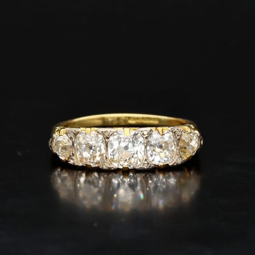 Edwardian 18ct Gold Diamond Ring image-2