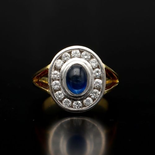 18ct Gold Diamond and Sapphire Ring image-2