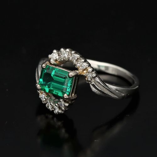 Platinum Chatham Emerald Diamonds Ring image-3
