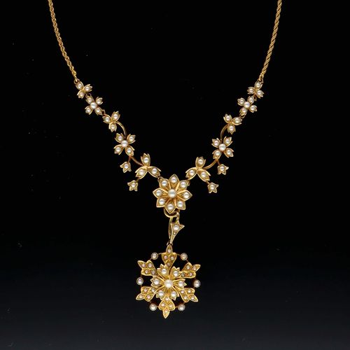 Vintage 15ct Gold Seed Pearl Detachable Pendant Necklace image-1