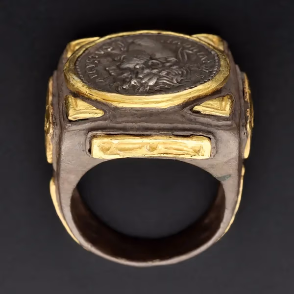 18ct Yellow Gold & Oxidised Silver With Rare Roman Coin Ring