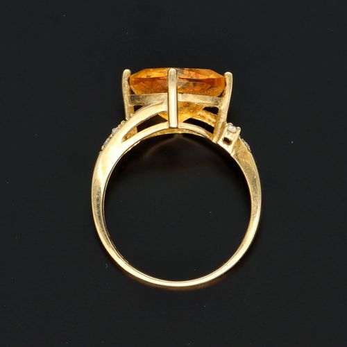 9ct Gold Citrine and Diamond Ring image-6