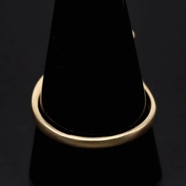14ct Yellow Gold & Diamond Opal Classic Ring