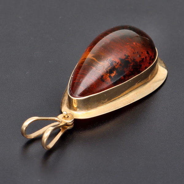 14ct Gold Amber Pendant