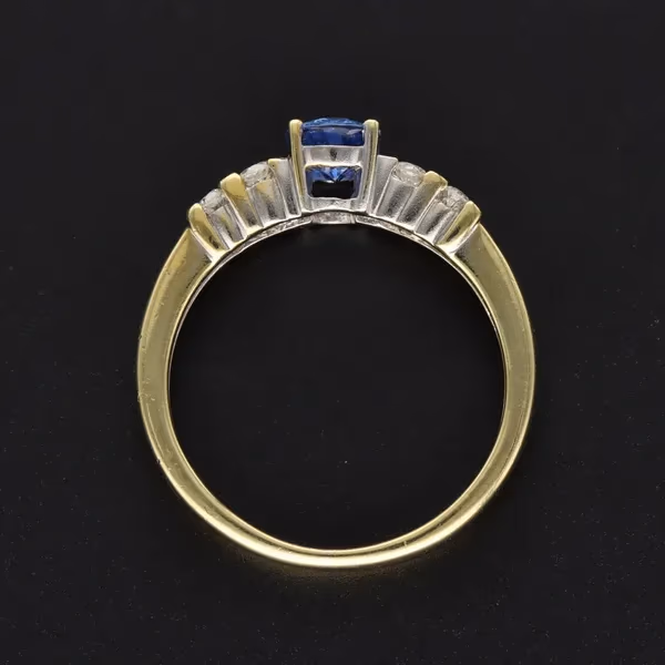 18ct Gold Diamond and Sapphire Ring