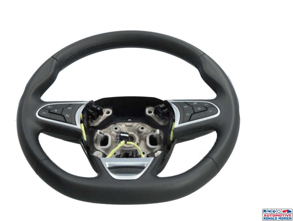 Used Steering wheel Renault Megane IV (RFBB) 1.3 TCe 140 16V Price € 145,00 Margin scheme offered by Automaterialen Ronald Morien B.V.