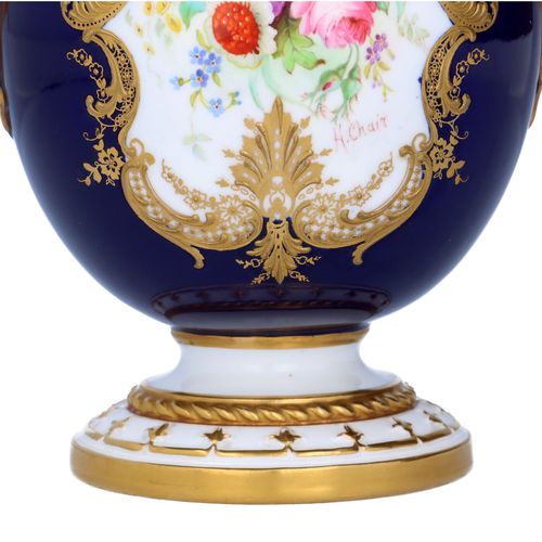 Signed Royal Worcester Vase by H Chair image-4