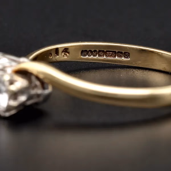 Retro Gold toi-et-moi Diamond Ring