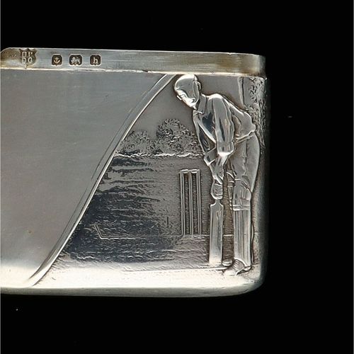 Edwardian Silver Embossed Vesta Case image-4