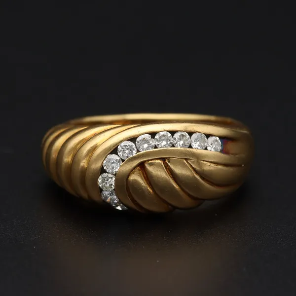 18ct Gold Diamond Ring