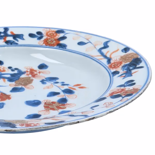 Chinese Kangxi Period Plate