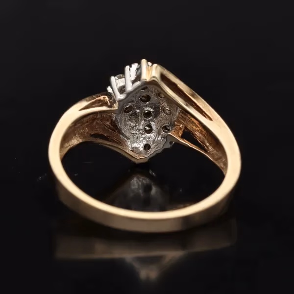 Gold Diamond Ring