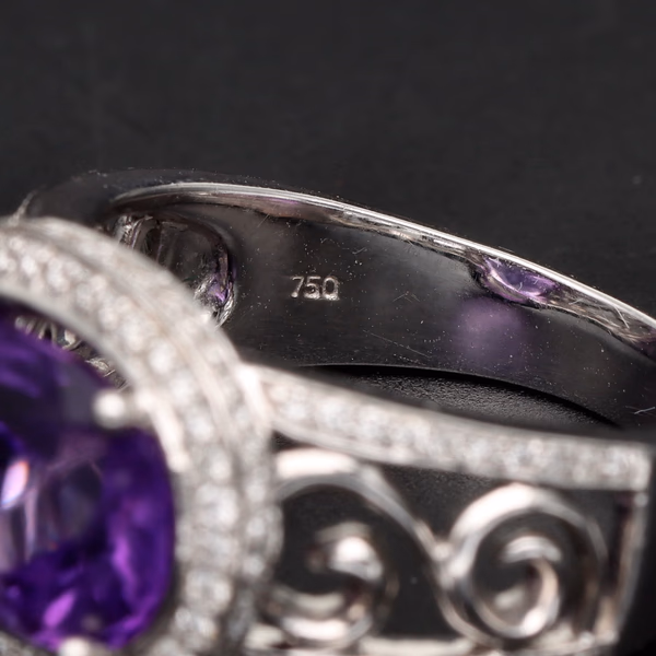 18ct White Gold Amethyst and Diamond Ring
