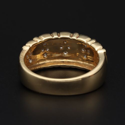 14kt Gold Diamond Ring image-5