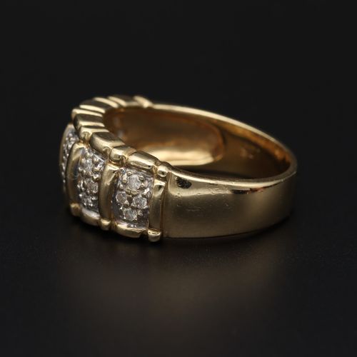 14kt Gold Diamond Ring image-3