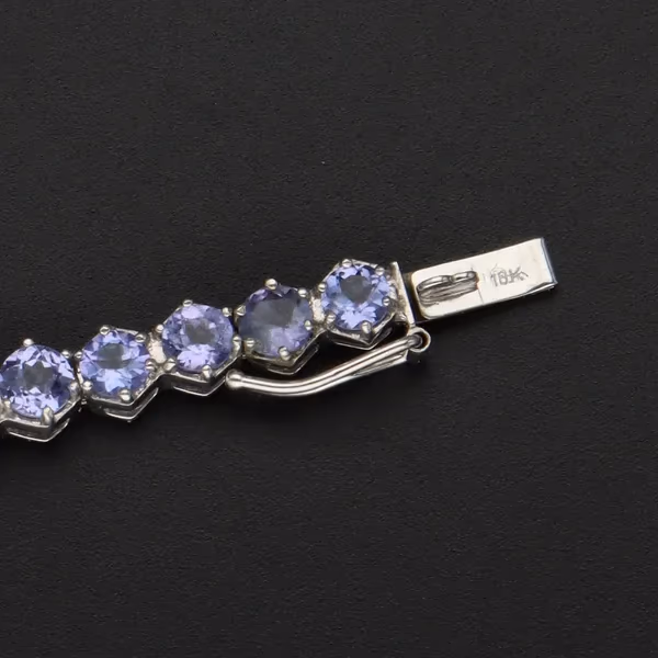 18ct Gold Cornflower Blue Sapphire Tennis Bracelet