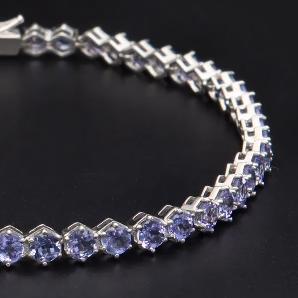 18ct Gold Cornflower Blue Sapphire Tennis Bracelet