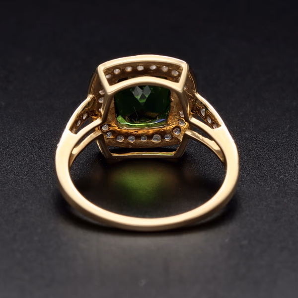 9ct Gold Diopside Zircon Coctail Ring
