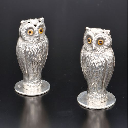 Pair of George V Silver Pepperettes Shaped as Owls image-1