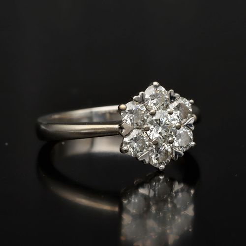 18ct White Gold and Diamond Cluster Ring image-1