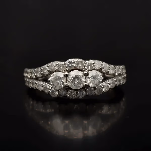 18K White Gold and Diamond Cluster Ring