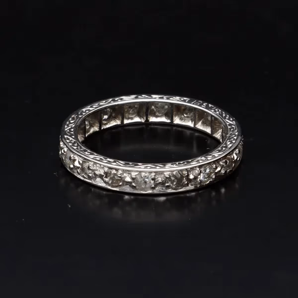 18ct White Gold Diamond Eternity Ring
